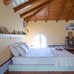Boutique Andronice Villa Cukaládesz