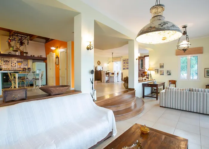 Villa Boutique Andronice Tsoukaladhes