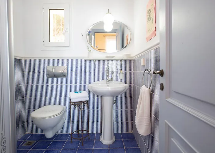 Boutique Andronice * Tsoukaladhes